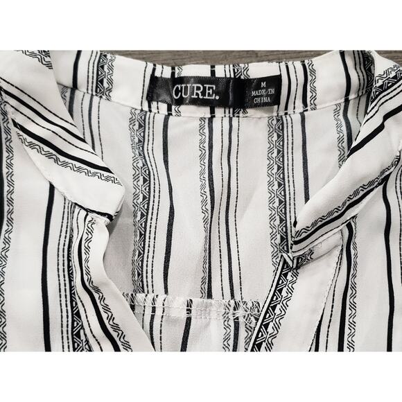 Cure Black & White Striped Cutout Design V Neck Blouse - Picture 6 of 11